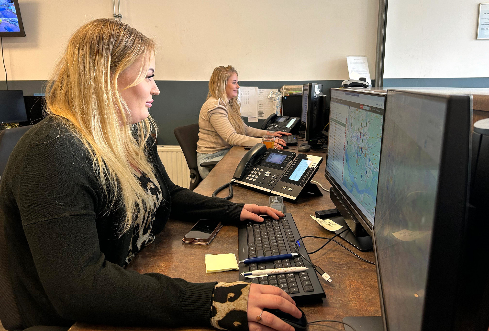 Sisters Lysanne (L) and Kirsten van der Linden staffing the planning department of Takel-, Berging- en Transportbedrijf A. Barendregt, the fastest recovery operator in the fourth quarter of 2023.